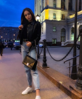 Света